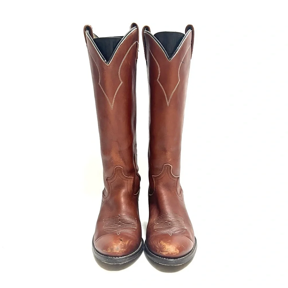 Vintage 1970s men’s brown leather pull on heeled cowboy boots